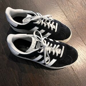 Adidas Black Platform Gazelles size 6.5 (fit more like 7)